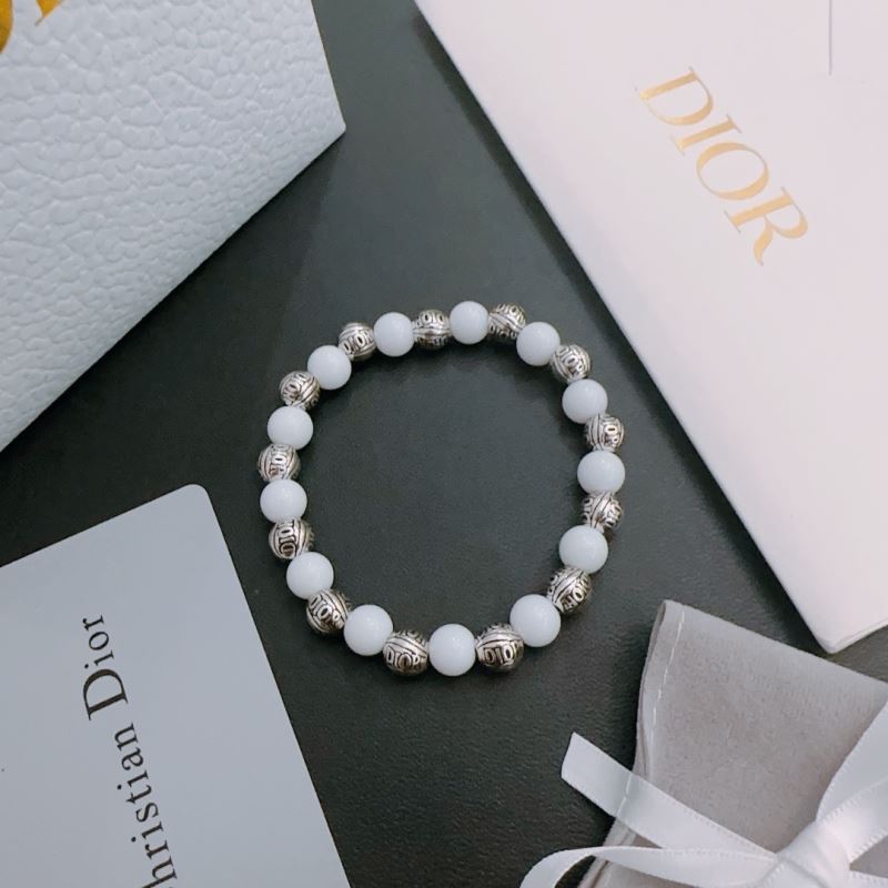 chr1st1an D10r bracelets